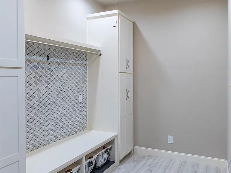 3728 Kennoway Colony — Photo 22