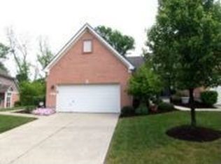 48 Stonehaven Dr, North Bend, OH 45052