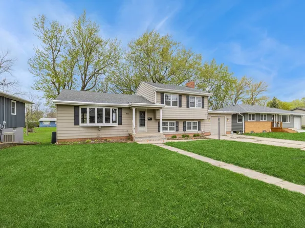 812 9th St N, Humboldt, IA 50548