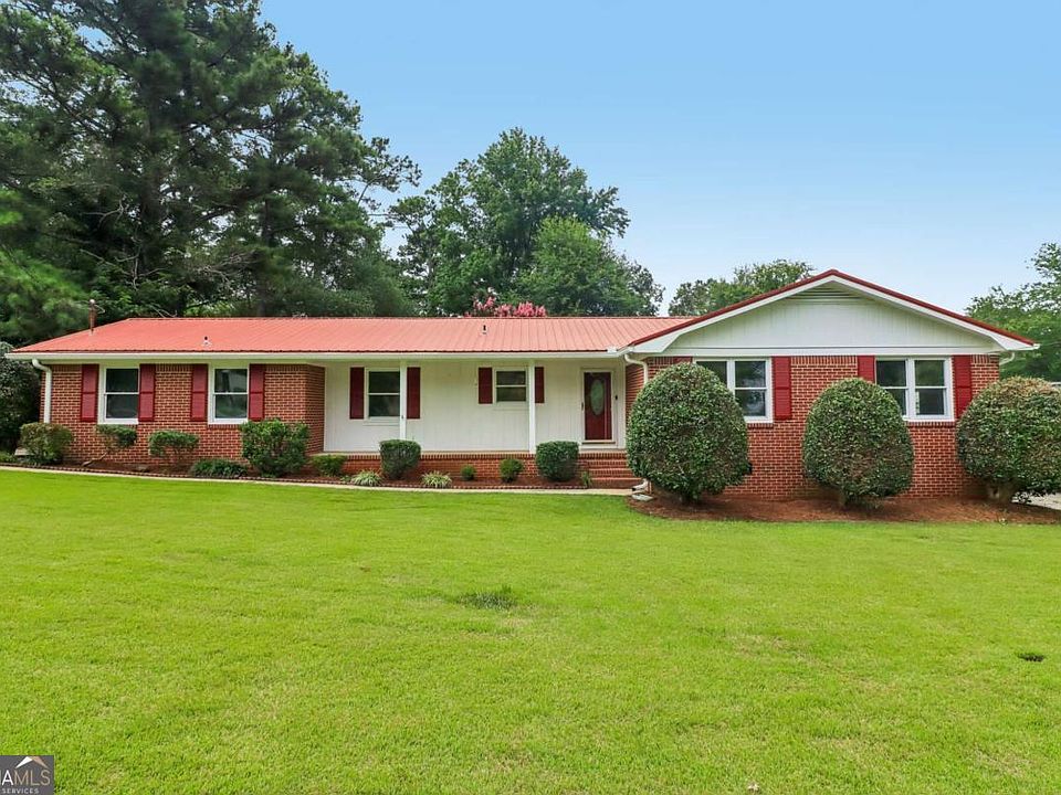 1st image of 139 Bruce Ct