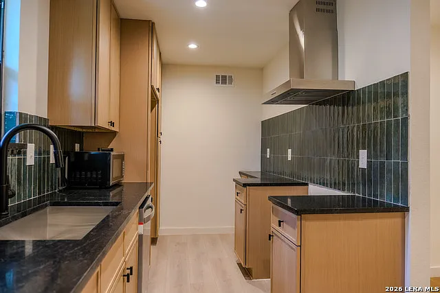 823 La Manda Blvd — Photo 17