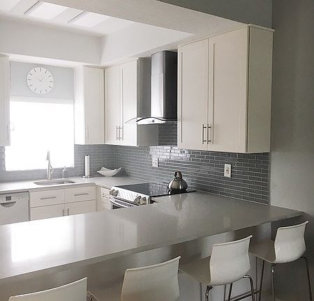 4th image of 8330 Glenrose Way Unit 1612