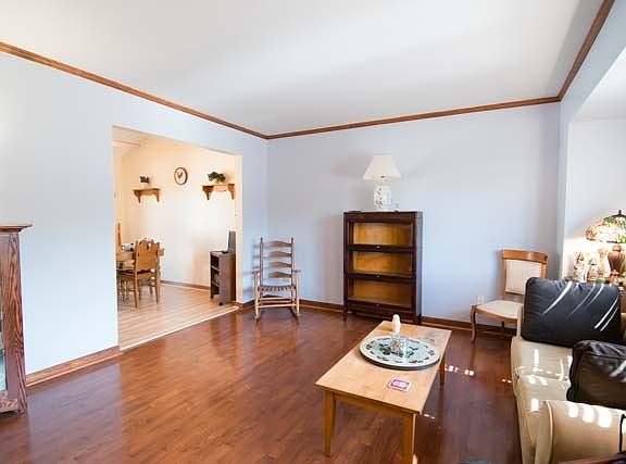 4th image of 420 Buckingham Dr