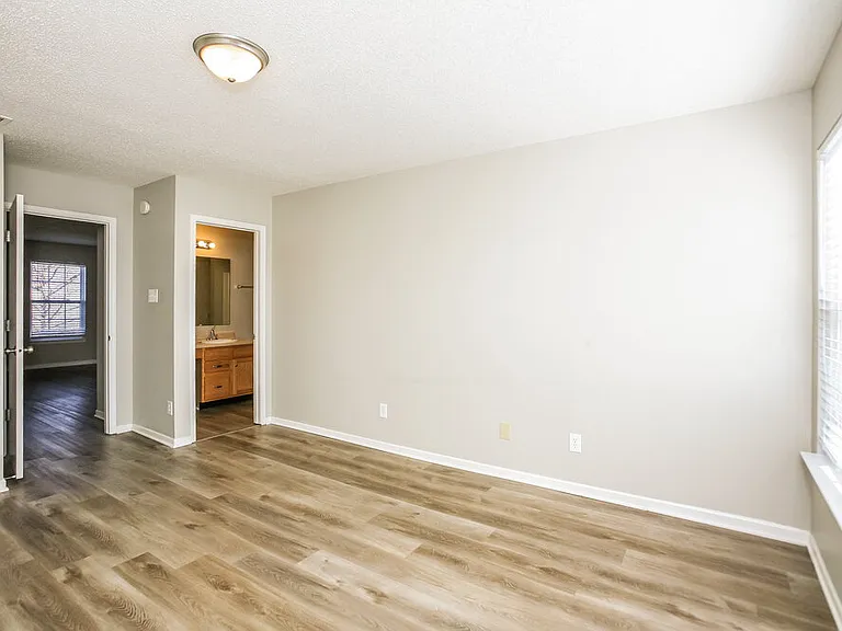 10834 Timothy Ln — Photo 10