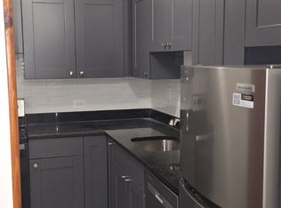 3825 N Pine Grove Ave FLOOR 206-2, Chicago, IL 60613