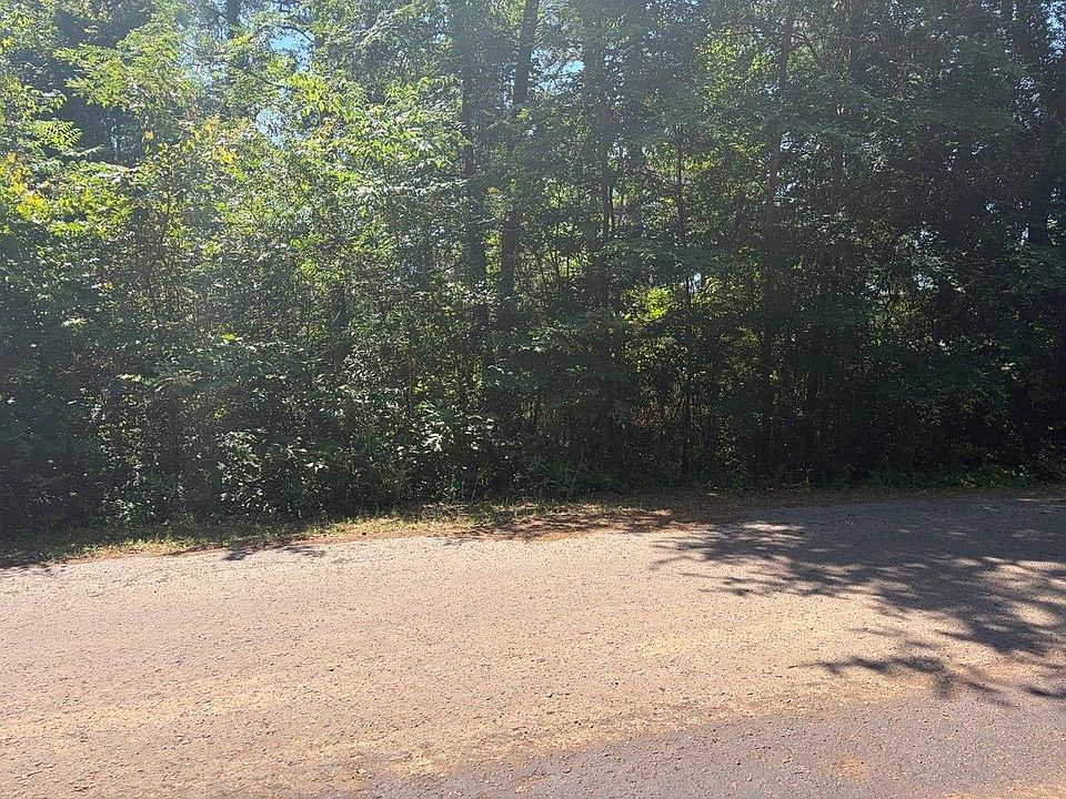 2nd image of 11 Deerwood Dr