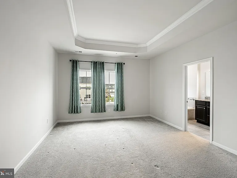 300 Blue Welsh St — Photo 22