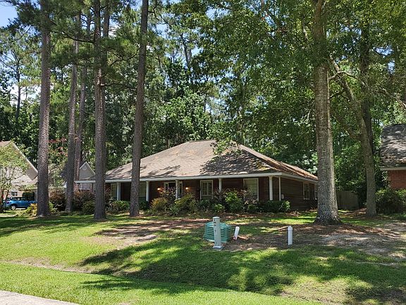 2nd image of 236 Richland Dr E