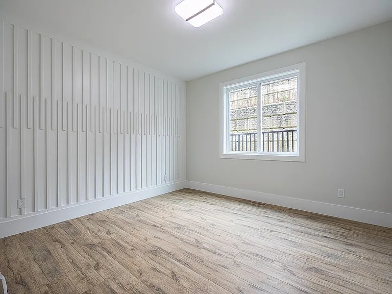 10500 McVeety St #UPPER — Photo 22