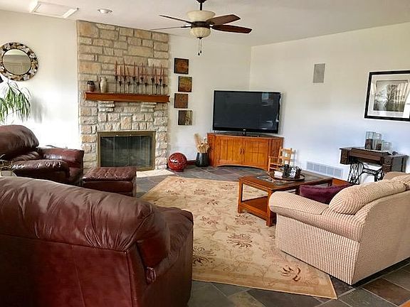 3rd image of 5019 Devencroft Ct