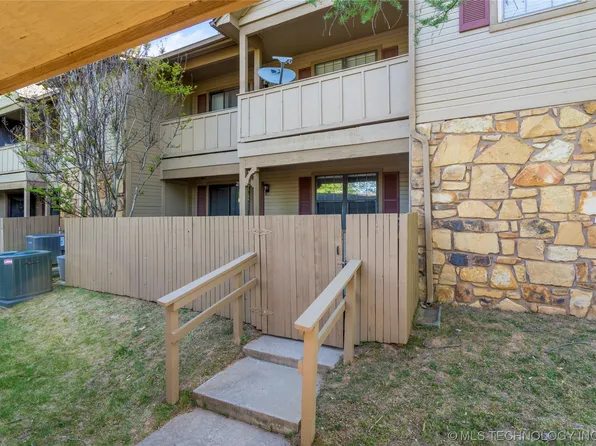 4703 E 93rd Ct #27-B, Tulsa, OK 74137