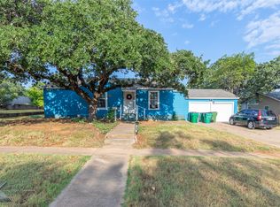 301 S Dixie St, Eastland, TX 76448