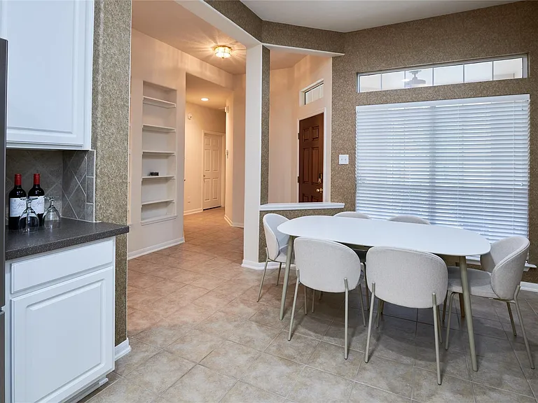 22 W Greenhill Terrace Pl — Photo 12