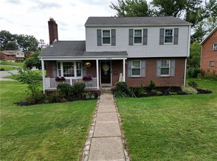 2469 Driftwood Dr, Bethel Park, PA