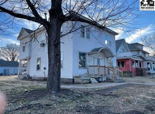 229 E 6th Ave, Hutchinson, KS 67501