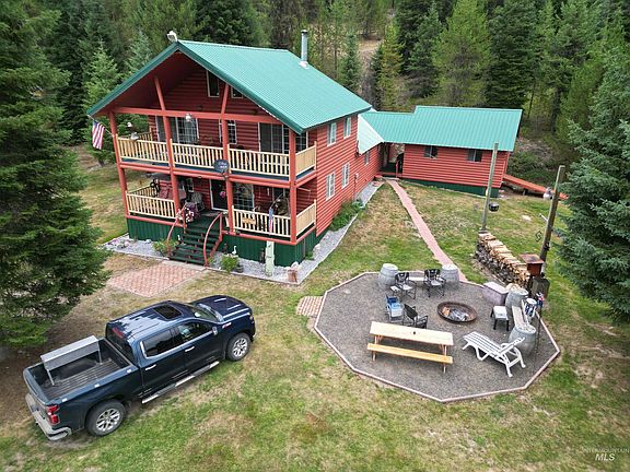 3rd image of 3460 American River Rd