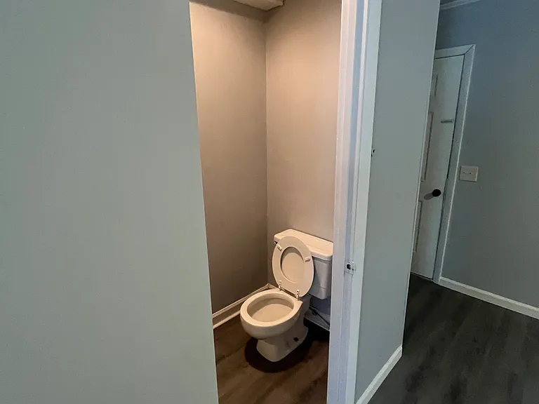 147 Woodland Dr #6 — Photo 3