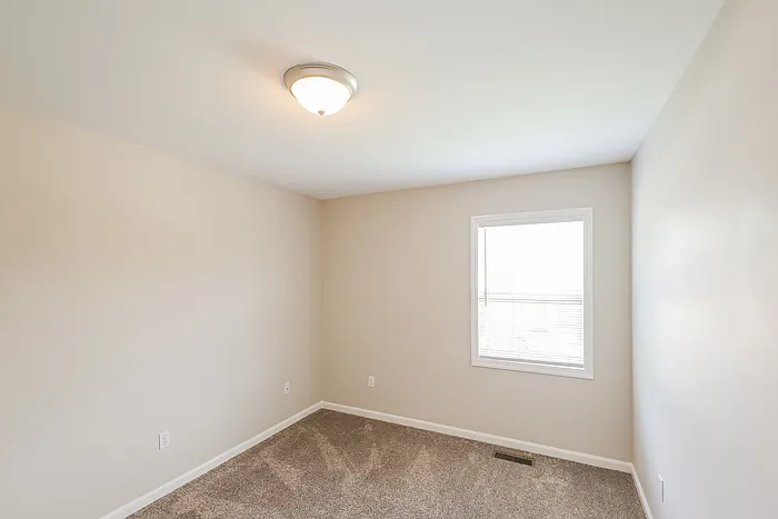965 Skyview Lake Rd — Photo 7