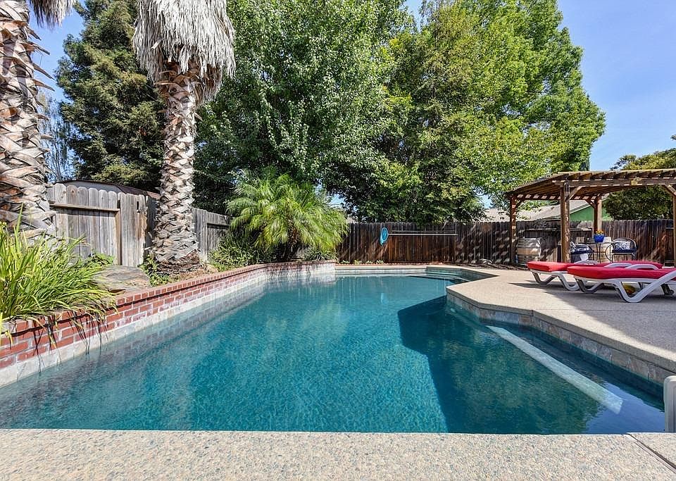 1st image of 2284 Atrisco Cir
