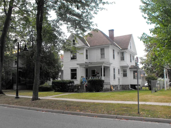 810 S University St #1/2, Mount Pleasant, MI 48858