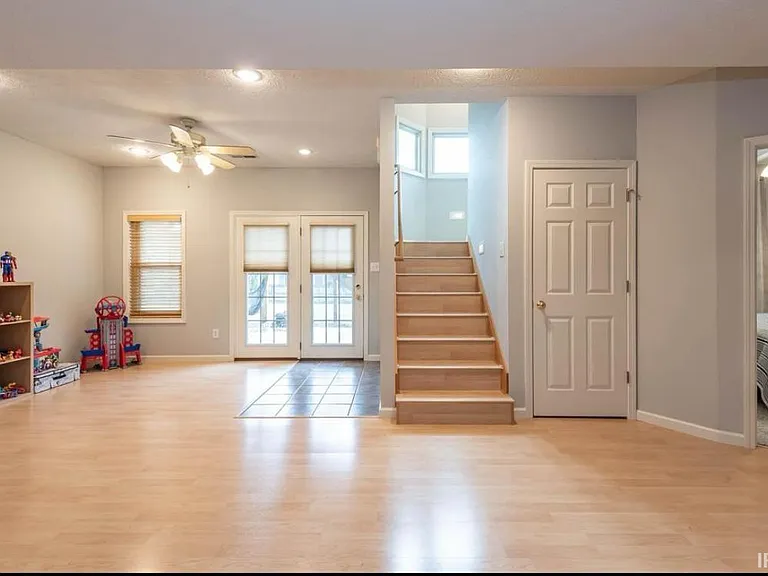 3253 S Southern Oaks Dr — Photo 11