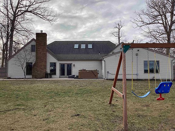 5th image of 3615 N Shady Ln