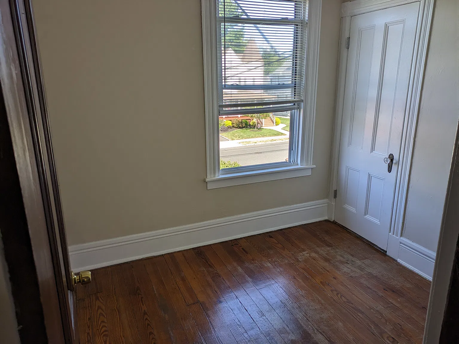 2 bed, $2,495 — Photo 4