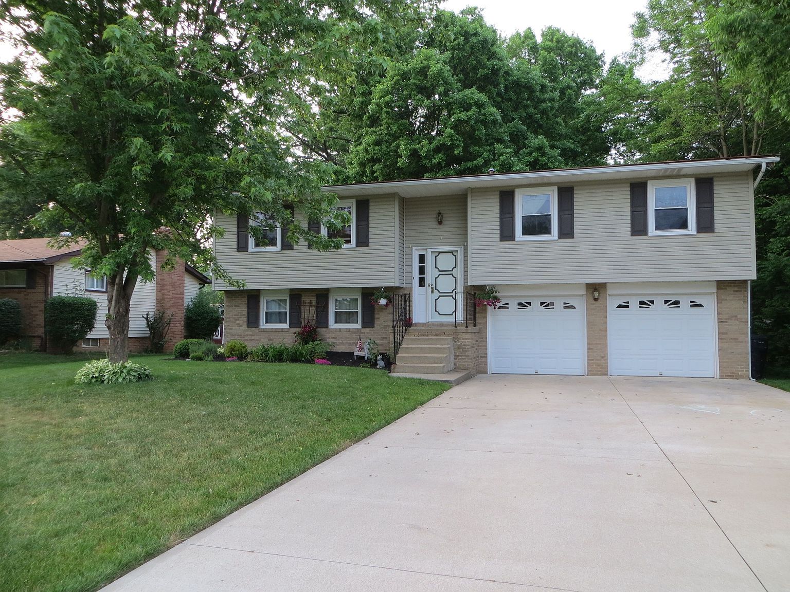 701 Carnwise St SW, Canton, OH 44706 Zillow