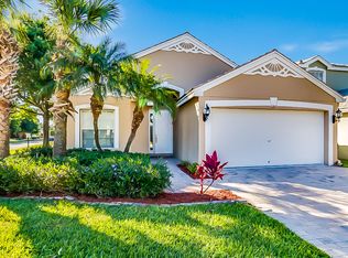 135 Lancaster Way, Royal Palm Beach, FL 33414