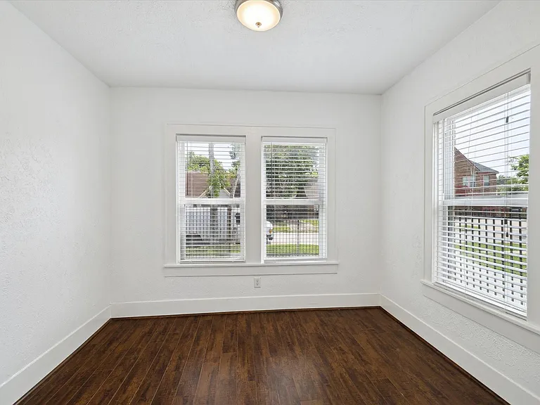 2611 Isabella St — Photo 4