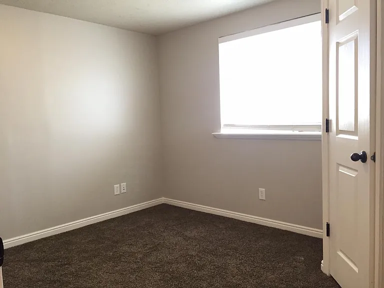 1434 N 2575 W — Photo 22