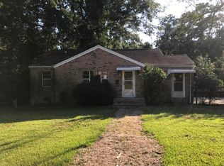 6 Eastview Dr, Laurel, MS 39440