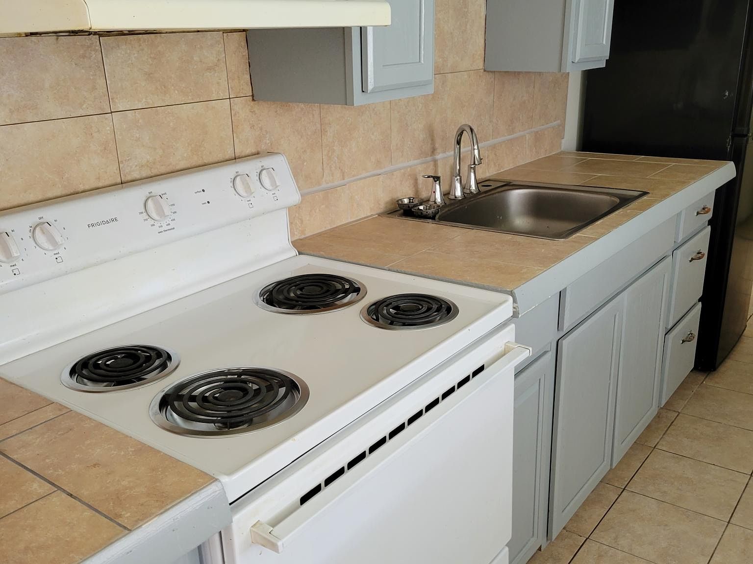736 W 3rd St 736, Hazleton, PA 18201 Zillow