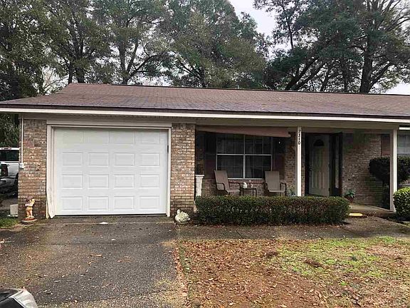 3rd image of 7310 Community Dr