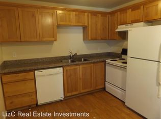 10934 NE Wygant St APT 5, Portland, OR 97220