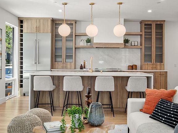 3rd image of 24 Wendell St #3