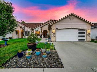 1836 N Buena Vista Ave, Meridian, ID 83646