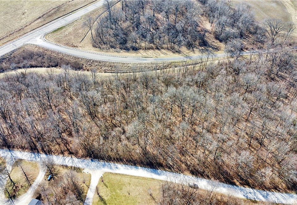 2nd image of 25 Breanna Dr