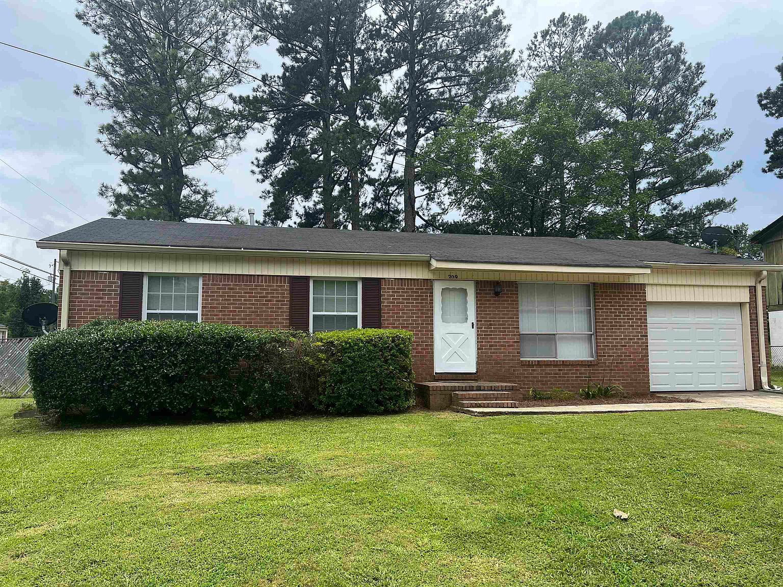 209 Kings Park Ln, Lagrange, GA 30241 MLS 20130363 Zillow