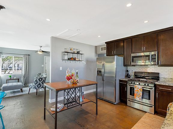 1138 W Turney Ave-2045