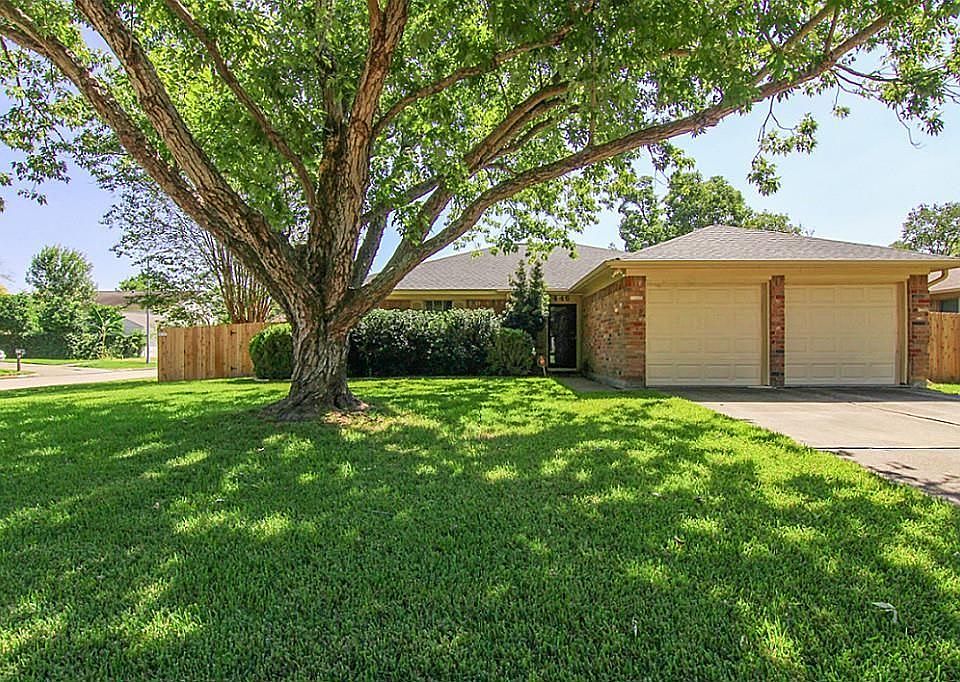 1st image of 446 Elder Vista Dr