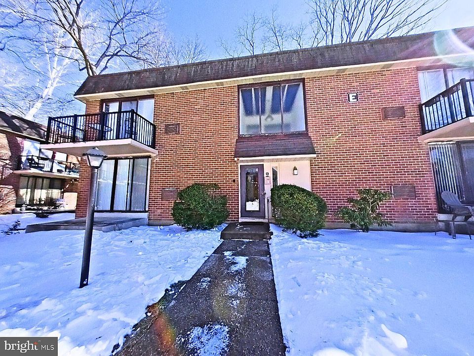 1st image of 100 E Glenolden Ave #21