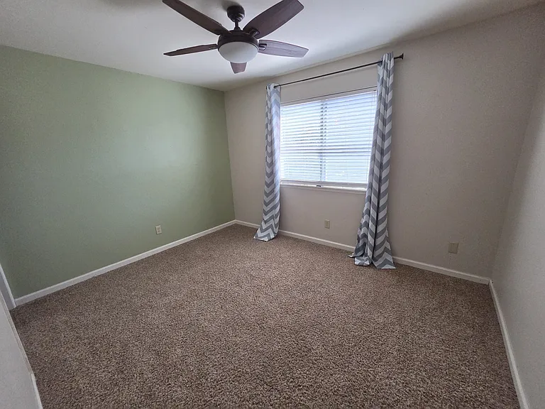 2194 Bel Air Pl — Photo 7