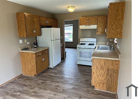 3rd image of 1212 Quail Dr