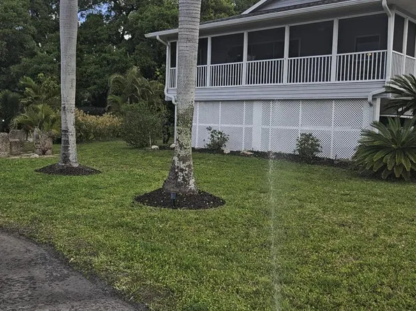 5203 15th St W, Palmetto, FL 34221