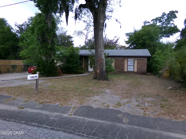 1707 Michigan Ave, Panama City, FL 32401