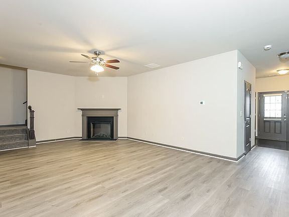 4th image of 611 Sweet Ashley Way