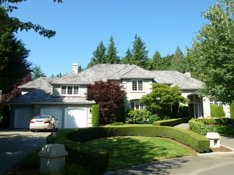 1st image of 20416 NE 63rd St