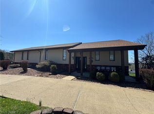 52250 Negus Hill Rd, Martins Ferry, OH