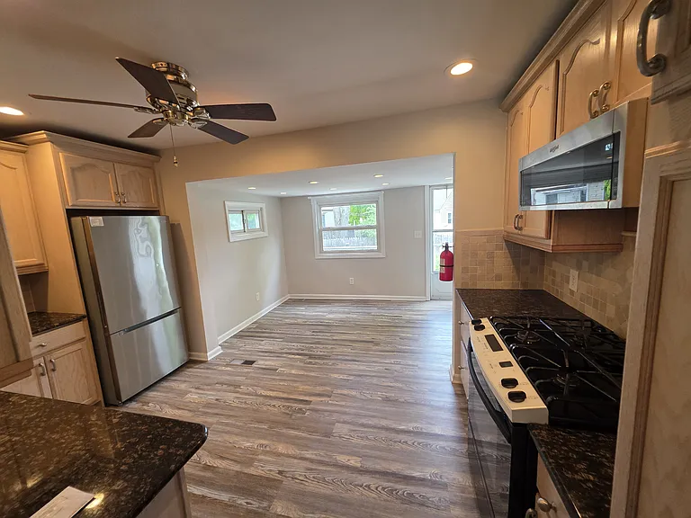 27 Koehler Dr — Photo 15